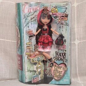Mattel Ever After High Cerise doll, Retired New in box 2013